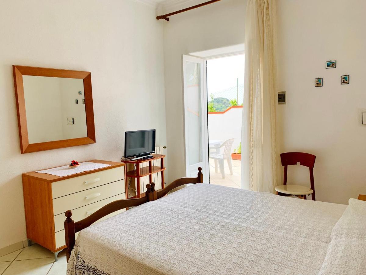Pensione Casa Verde Sant'Angelo  Екстер'єр фото